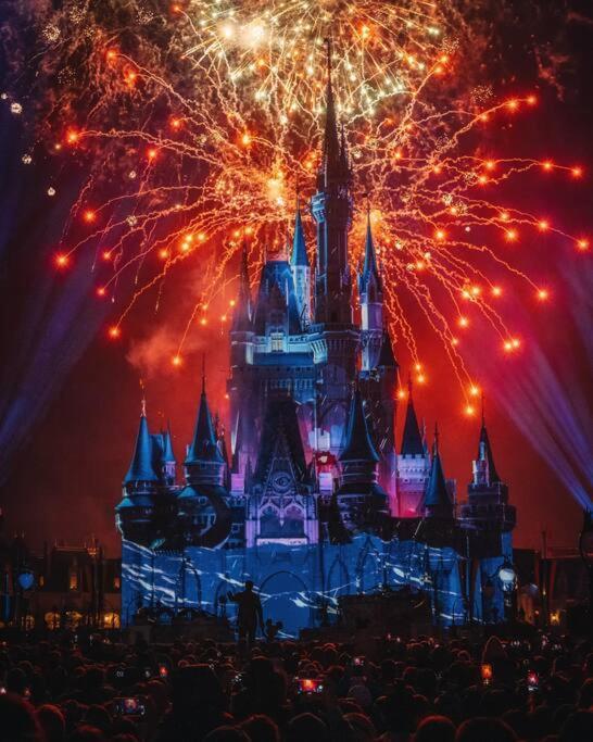 *Au Bord Du Canal*Entre Paris Et Disneyland シェル エクステリア 写真
